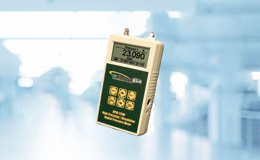 Digital Press/Vac Meter – 75 / 10 PSI for Anesthesia – +/-0.05% Full Scale – 5 1/2 Digit Display